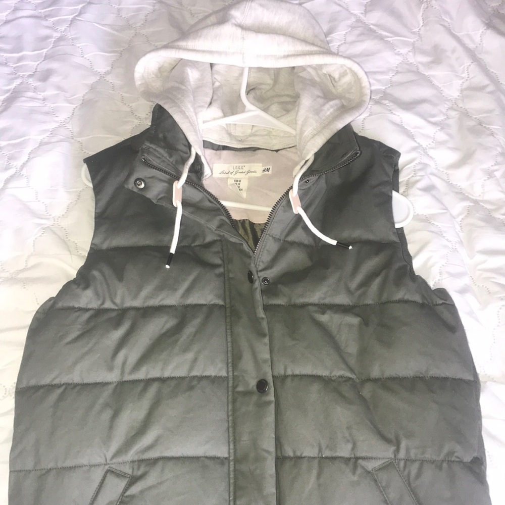 Puffy vest